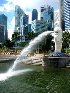 
                    
                        The Merlion on Marina Bay - Things to Do in Singapore - The Trusted Traveller
                    
                