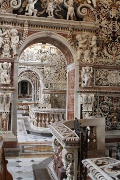 
                    
                        Church of the Gesu ambulatory, Palermo
                    
                