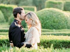 
                    
                        Romantic shoot in Sintra, Portugal by Love Is My Favorite Color - via Magnolia Rouge
                    
                