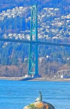 
                    
                        Lions Gate in Vancouver BC
                    
                