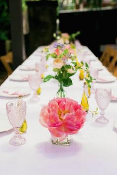 
                    
                        Shades of pink table: www.stylemepretty... | Photography: Milou & Olin - www.milouandolin....
                    
                