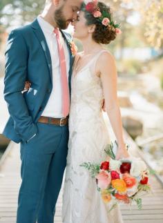 
                    
                        Amber and Eric’s Wedding at Myriad Botanical Gardens by  Emerson Events (Event Planner) + Amanda Watson Photography - via Grey likes weddings
                    
                
