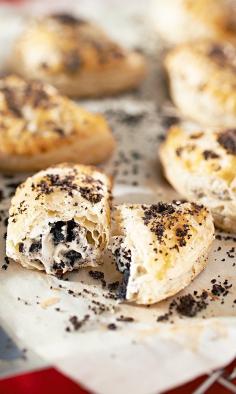 
                    
                        OREO Empanadas!!!! Perfect dessert!
                    
                