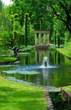
                    
                        Norway's most beautiful garden? Ramme farm, Vestby, Akershus
                    
                