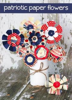 
                    
                        Patriotic Paper Flowers.  Perfect for holiday centerpiece or favors!
                    
                