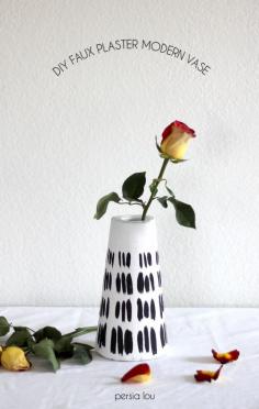 
                    
                        Make a modern black and white vase using foam! Click through for instructions. #makeitfuncrafts
                    
                
