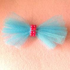 
                    
                        Make a Pretty Mesh Bow Hairband
                    
                