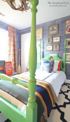 
                    
                        Heathered Nest's "hitchhiker" four poster bed makeover with Antibes Green chalk paint
                    
                