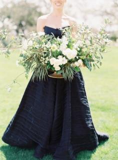 
                    
                        Garden lovely and sophisticated elegance: www.stylemepretty... | Photography: Mint Photography - mymintphotography...
                    
                