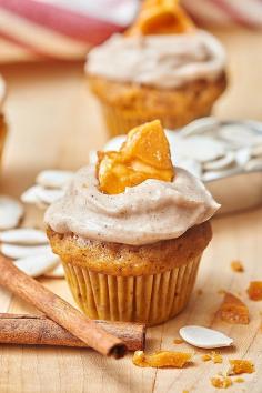 
                    
                        We're making pumpkin cupcakes with cinnamon cream cheese frosting and a special pumpkin seed brittle over here at Show Me the Yummy...come on over! showmetheyummy.com
                    
                