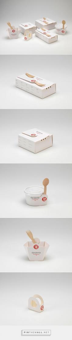 
                    
                        DARDENIA food boxes on Behance by Ypsilon Tasarim curated by Packaging Diva PD. Packaging designed to be foldable to enable a space-saving storage in the restaurant.
                    
                