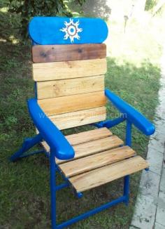 
                    
                        rebuild a lawn chair from reclaimed pallet wood
                    
                