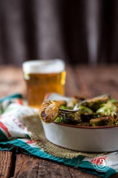 
                    
                        Sriracha Honey Beer Brussels  by the beeroness #Brussel_Sprouts #Honey #Beer #Sriracha
                    
                