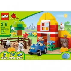 2 - 5 years. Help the farmer feed all of the animals around the farm on his shiny tractor. Set Includes 4 LEGO(R) DUPLO(R) animals (baby cow, sheep, pig, and chicken), farmer DUPLO(R) figure, tractor, pitchfork, and assorted DUPLO(R) bricks. The tractor i