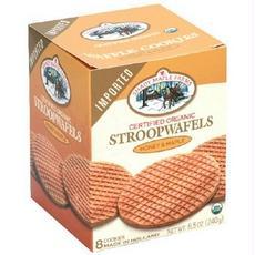 Fortunately stroopwafel lovers no longer have to fly to Holland for the real thing. Thanks to Shady Maple Farm, you can now enjoy a genuine Dutch stroopwafel in Canada or the USA, and one with a very tasty twist indeed. Instead of conventional caramel, Shady Maple Farm stroopwafels have a filling made with their own pure organic maple sugar, giving you the best of both worlds, an Old World recipe filled with a New World taste sensation.
