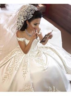 Fashion Weiße Brautkleider Prinzessin Bodenlang Hochzeitskleider Mit Spitze